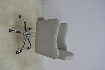 Fotel fryzjerski Palermo pięcioramienny kryż bez kół srebny hydraulika