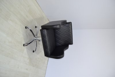 Fotel fryzjerski Ketrin pięcioramienny kryż bez kół srebny hydraulika