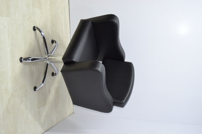 Fotel fryzjerski Avrora pięcioramienny kryż bez kół srebny hydraulika